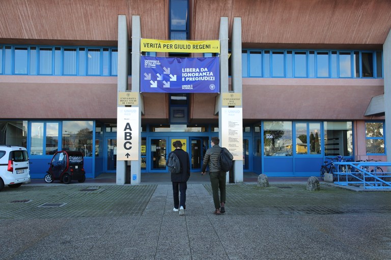 STAND #1